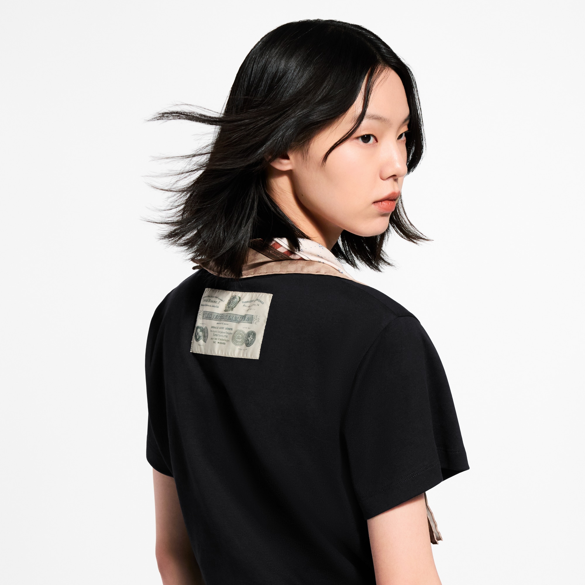 Trunk Scarf T-Shirt - Ready-to-Wear | LOUIS VUITTON